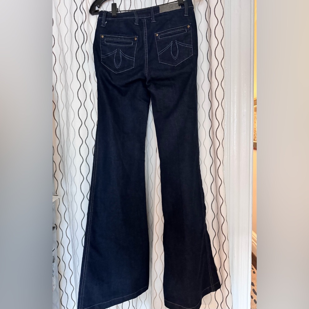 New Without Tags Level 99 Solid Dark Wash Flare J… - image 3